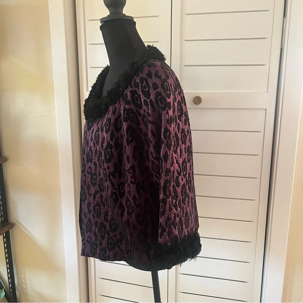 Lavender & Honey Chic Leopard Print Jacket Cape - Picture 4 of 13